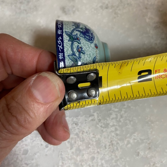 Vintage Miniature tiny bowl chrysanthemum Chinese mark - Picture 2 of 5